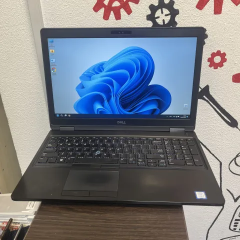 Dell Latitude 5590