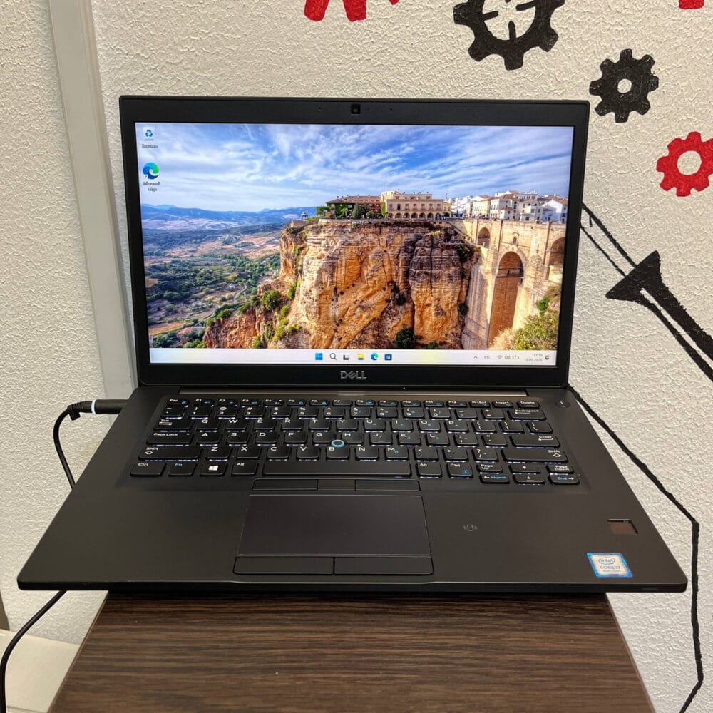 Dell Latitude 7490